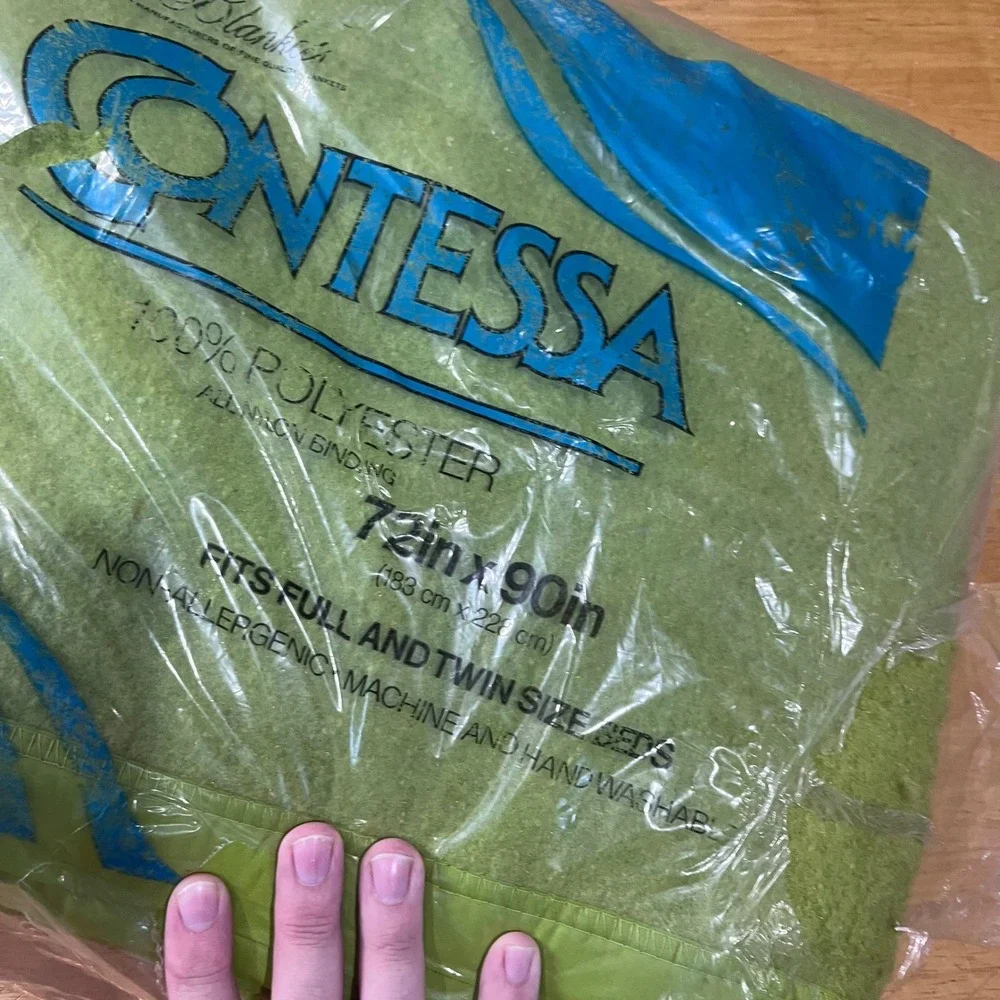 Vtg Contessa Lime Green Blanket 72x90 Twin Full 100% Polyester Nylon Binding NEW